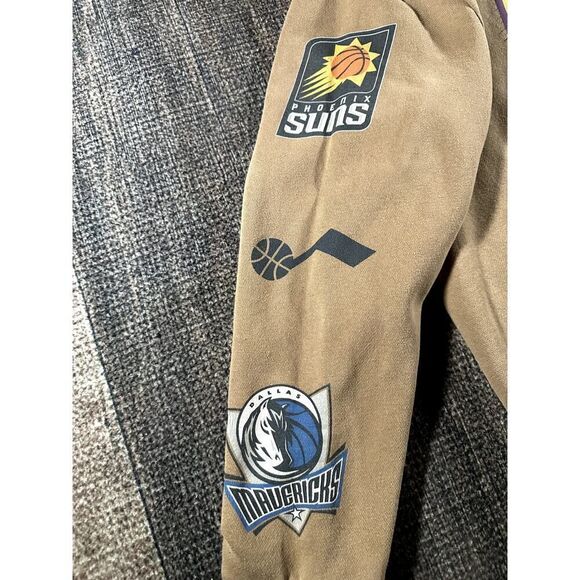 Hollister Nba Pullover Hoodie Small Team Logos Basketball Graphic Brown Unisex - Picture 4 of 9